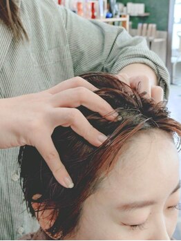 スペアタイムの写真/スカルプケアで頭皮環境を整え美髪週間、クレンジングジェルを使用し皮脂汚れやシリコンを優しく除去します