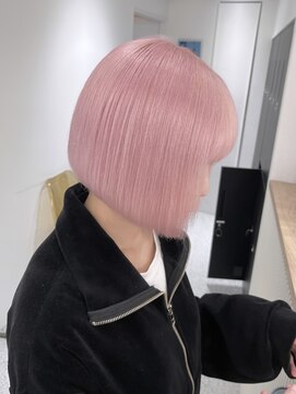 ペレ 渋谷(PELE) イメチェン/ホワイトブロンド/外ハネボブ/ワイドバング/渋谷