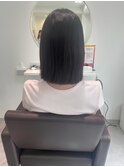 切りっぱなしストレートボブ