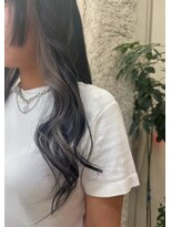 リル(re'll)&nbsp;《花屋併設》シルバーカラー［酸性ストレート/ヘアセット］