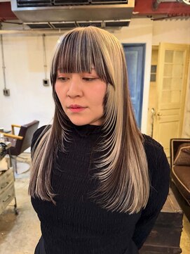 アデ オモテサンドウ(ade omotesando) バランスを見てデザインするニュアンスカラーとレイヤースタイル