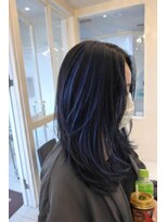 ヘアアンドビューティー クアトロ 戸祭店(QUATRO) ブルーハイライト