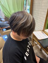 ルスト 成増店(Lust)&nbsp;白髪ぼかしハイライト×ショート