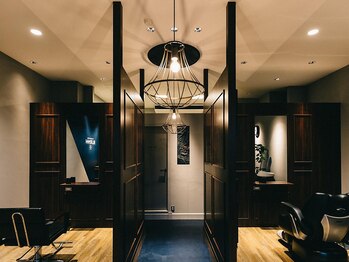 Men's Only Barber Shop BLUEMAN