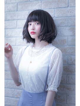 エルデ ナインズ ヘアー スタンド 川口店(elde 9's HAIR STAND) 大人かわいいグレージュひし形シルエットエアリーボブ