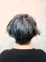 アールヌーヴォ(art nouveau) ブルージュショートボブ