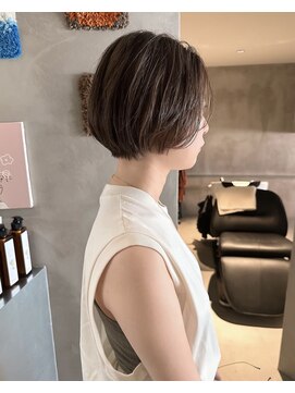 ハウ 心斎橋(how) ミニボブ/ショート/ショートヘア/前下がりボブ/ぱつっとボブ