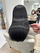 レヴ 草加店(LEV.)&nbsp;グレーベージュ レイヤーカット ウェットヘア