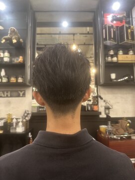 ブロートーキョーバーバーショップ 神田店(Bro Tokyo BARBERSHOP) 七三分け