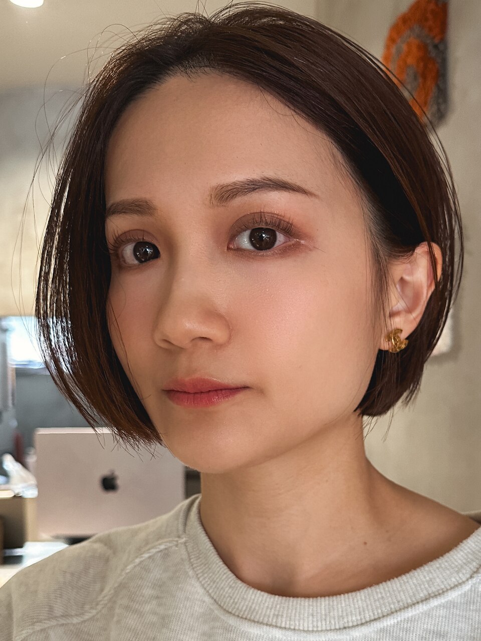 人毛ショート　ダークブラウン 前髪なし　未使用 大人っぽくきまる「前髪なし」のショートヘアスタイル【おすすめ14選