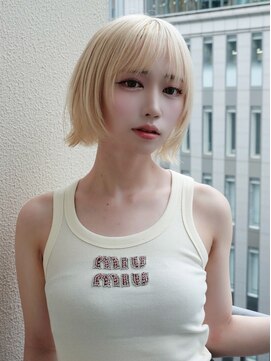 アルバム 銀座(ALBUM GINZA) ボブブロンドホワイトベージュ顔周りレイヤー_F21200