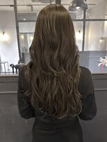 ニュートライズ(NEUTRIZE)&nbsp;着物ヘア/ダークアッシュ/ミディアムレイヤーカット/岡山