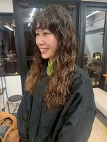 フィルム(FiLMs)&nbsp;ロングパーマ/スパイラルパーマ/レイヤーカット
