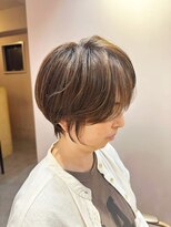 ナンバー 博多(Number) 40代50代白髪ぼかしハイライト/くびれショート【オオハラ】