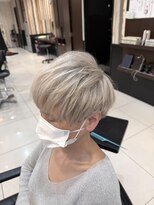 ヘアアンドビューティー クアトロ 戸祭店(QUATRO) 白髪ぼかし/ホワイトベージュ