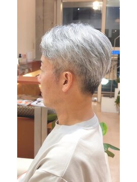 チル アウト ヘア ロジック(chill out hair Logic) グレーショート