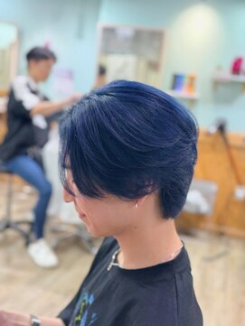 コア 新宿(CORE) ハイトーン×センターパート