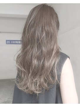 ヘアーアンドアトリエ マール(Hair&Atelier Marl) 【Marlイルミナカラー】グレージュのふわふわロング