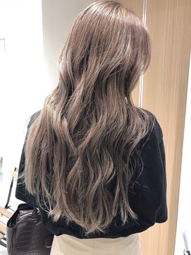 ヌイ 横浜(nui) ブラウンアッシュ_ブランジュダブルバングネイビーカラー