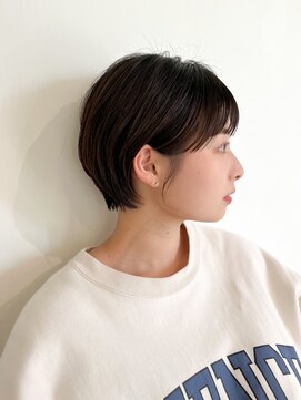 メモリーズ 銀座(Memories) 耳掛けショート/黒髪ショート/丸みショート