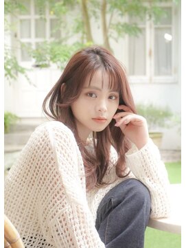 イマ(ima) ピンクブラウンミディアムヘア眉ジャストバングデザインカラー