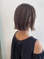 ゼストプラス(ZEST plus)&nbsp;ハイライト切りっぱなしボブ