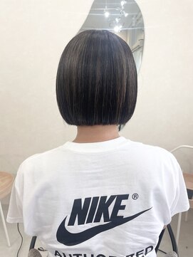 ミル(mir) コントラストハイライト×ボブ