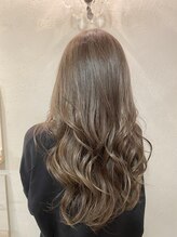 エイミーバイアフロート(amie  by afloat)&nbsp;柔らかい質感オリーブベージュ◎