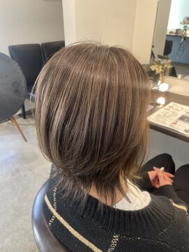 エファッセ(efface) ミディアムウルフ