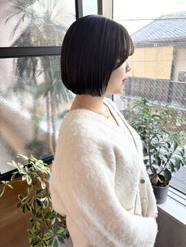 イリ(iri) 顎ラインボブ