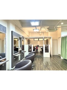 【深井駅徒歩30秒】髪質改善やくせ毛、うねりなど気になる髪のお悩みは《iku》にお任せください♪