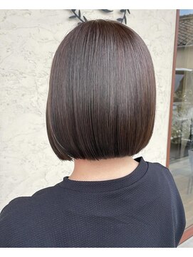 ラフヘアーアンドスパ(Luffhair&spa) オリーブ系カラーのBOBスタイル