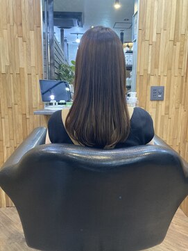 アール(R) ナチュラルストレート