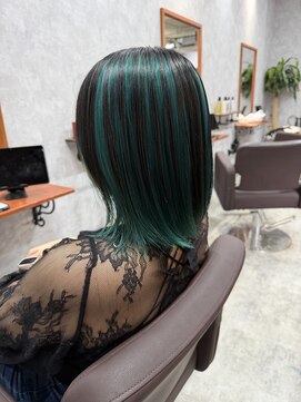 シールドヘアー 沖縄 新都心(C'LD Hair) 那覇美容室/おもろまち美容室/アンブレラカラー/グリーン/ボブ