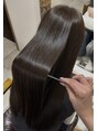 ルーチェ(Luce) 艶感と透明感を両立した大人カラーも人気です♪