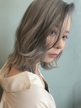 ポテト(potato) レイヤーボブ × ハイライトグレージュ