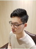 爽やか黒髪ショートスタイル
