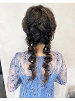 フィオーレ ヘアデザイン(FIORE hair design)&nbsp;結婚式　編みおろし　ツイン