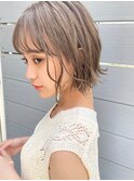 ハイトーングレージュ
