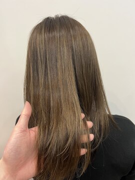 エニー 四条大宮(aNy) 【白髪ぼかしハイライト】