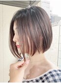 大人女子のショートカットウェットヘアボブ髪質改善・縮毛矯正