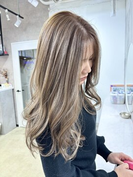 パープル(purple) 外国人風パールグレージュ