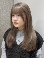 ミルクティーグレージュ暗めアッシュブラウンミディアムレイヤー
