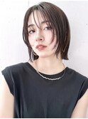シースルーバング顔まわりレイヤーぷつっとボブ