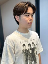 ヴヴ(Bub)&nbsp;センターパート マッシュショート アッシュ ツーブロック 韓国