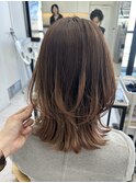 レイヤーカット/ミディアムレイヤー/くびれヘア/外ハネレイヤー