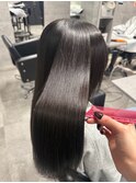 ブラックヘア ロングレイヤー