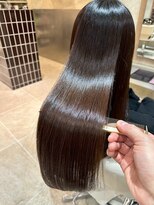 ジェコ ブラン(gecko. brun) うる艶美髪矯正/地毛風ストレート/透明感ロング #武蔵小山美容室