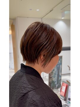 トリコ アヴェダ ららテラス北綾瀬(tricot AVEDA) キレイめショート