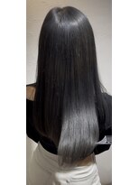 キコ(kico..)&nbsp;透明感、艶感抜群、ケアブリーチオンカラー